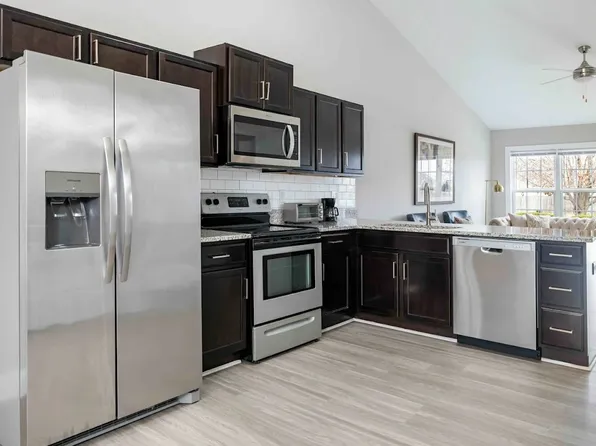 Allen Ridge Townhomes