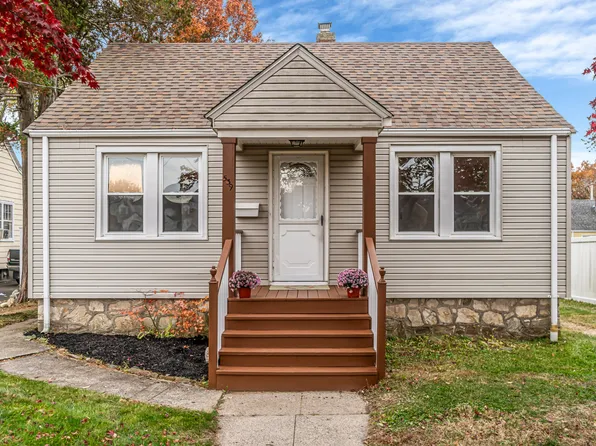 539 Old Town Road, Bridgeport, CT 06606