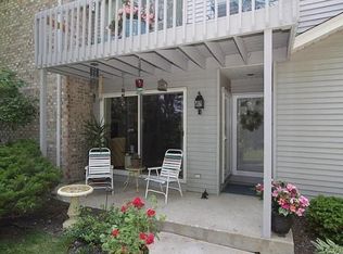 2418 Quail Hollow Ct #A, Delafield, WI 53018