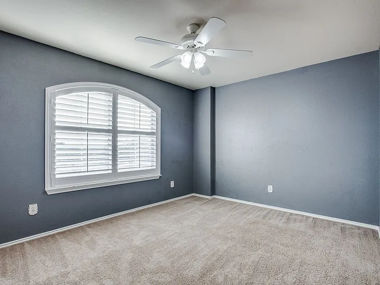 10315 Timber Country — Photo 8