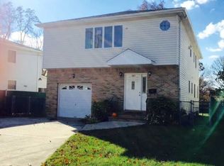 263 Marcus Ave, New Hyde Park, NY 11040