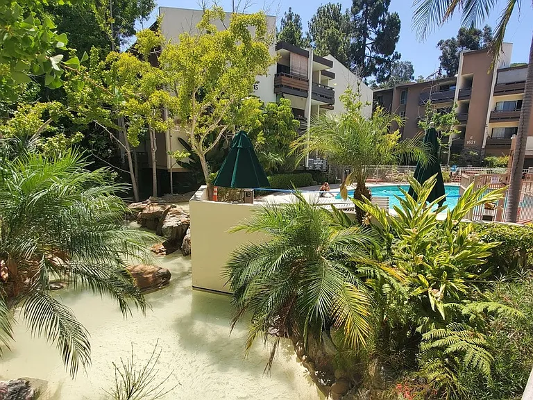 1605 Hotel Cir S #B312 — Photo 13