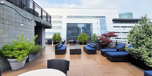 Rented by Chase Global Realty Corp