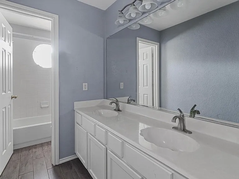 9669 Plains Cir — Photo 23