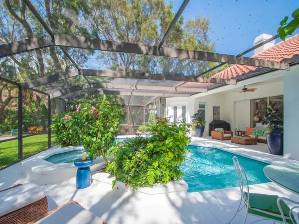 250 Ocean Beach Trl, Indian River Shores, FL 32963