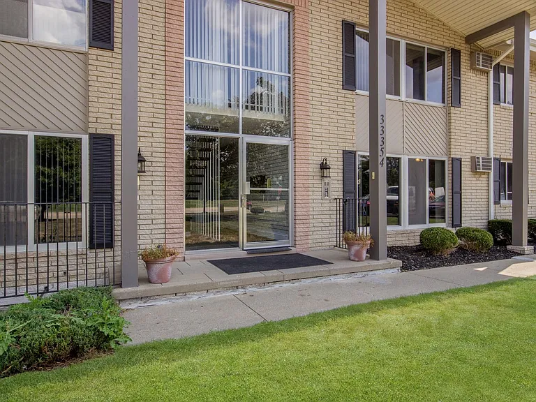 33354 Kingslane Ct — Photo 25