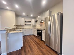 466 S Broad St #101, Brevard, NC 28712