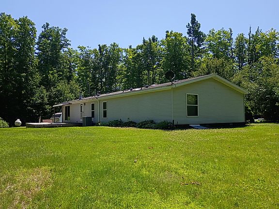 3rd image of 16580 Moores Landing Rd