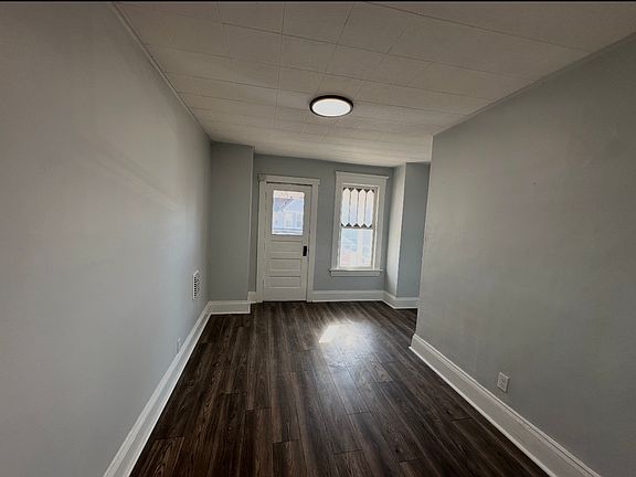 4th image of 7705 Sagamore Ave #Up
