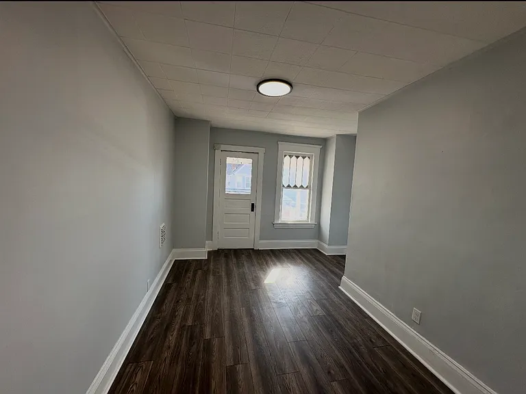 7705 Sagamore Ave #UP — Photo 4
