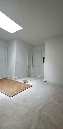 2nd image of 81 Hill St