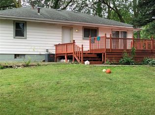 2317 E 16th St, Des Moines, IA 50316