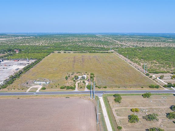 2nd image of 116 Us Highway 283 N