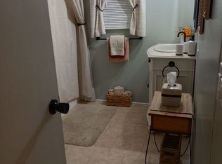 7 Robyn Dr, Newville, PA 17241