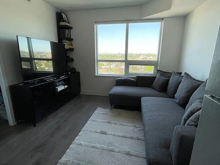 1420 Dupont St #1807 — Photo 18