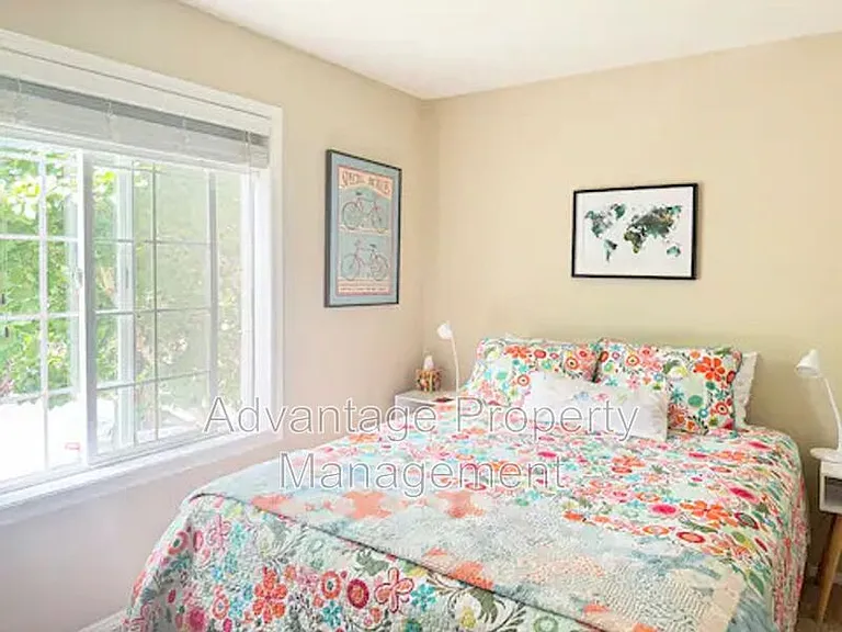 1622 SW Country Club Pl — Photo 14