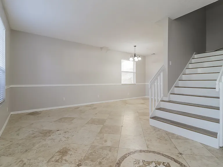 395 Lancer Oak Dr — Photo 4