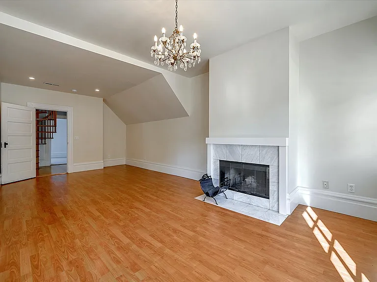 Primary B/R Wood Burning Fireplace