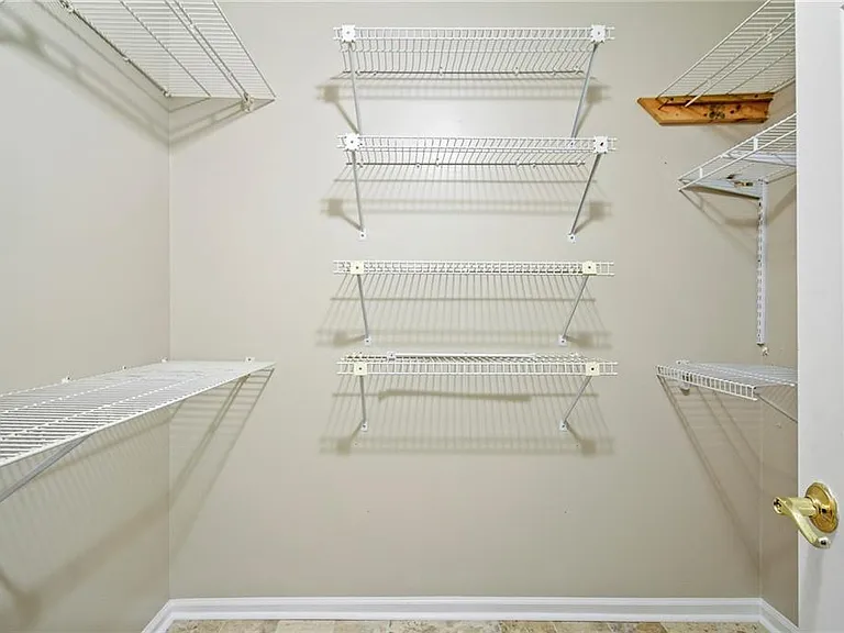 3800 Running Fox Dr — Photo 22