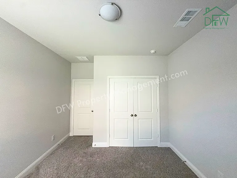 609 Tartane Dr — Photo 15