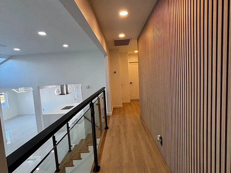 791 Longview Ave — Photo 5