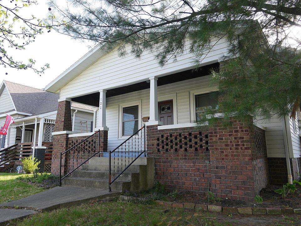 2nd image of 128 S Ault St