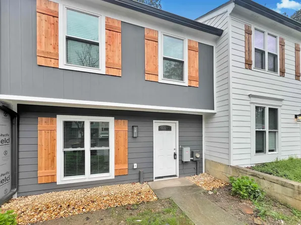 3573 Kennesaw Station Dr NW, Kennesaw, GA 30144