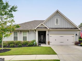 378 Cherokee Dr, Waleska, GA 30183