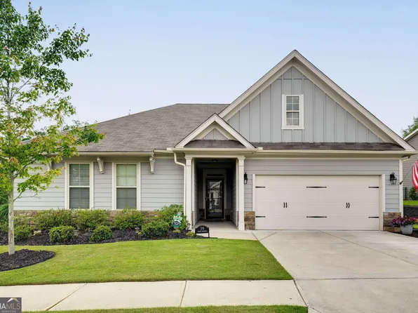 378 Cherokee Dr, Waleska, GA 30183