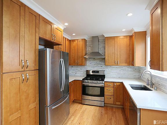 3rd image of 1734 22nd Ave