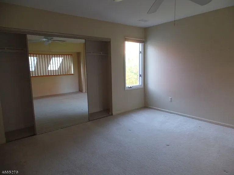 85 Village Dr — Photo 14