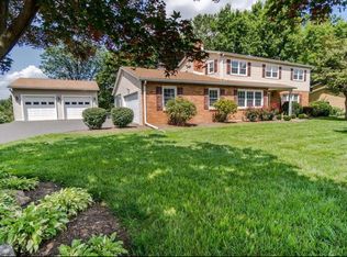 819 Frank Dr, Emmaus, PA