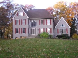17 Sylvia Hts, Hadley, MA 01035