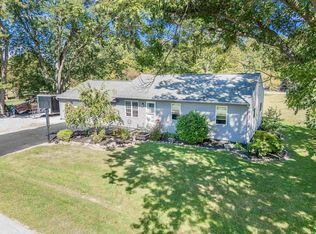 5070 N Lakewood Dr, Columbia City, IN 46725