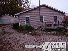 2nd image of 1611 Autumn Ln