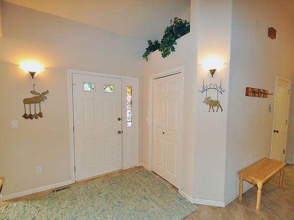2nd image of 823 Mulligan St aka GCR 830