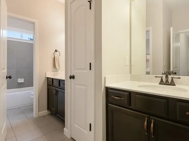 421 Downfield Way — Photo 13