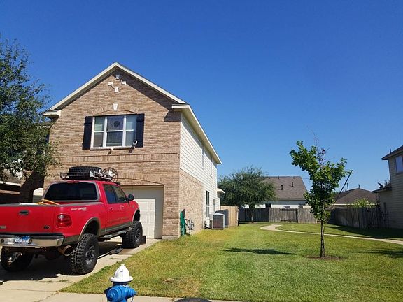 2nd image of 10831 Shepherd Falls Ln
