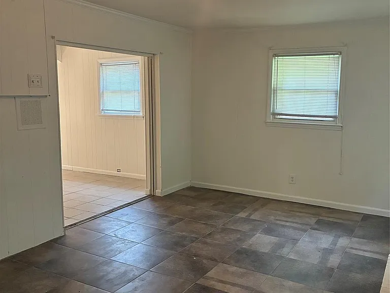 2334 Senior Dr — Photo 10