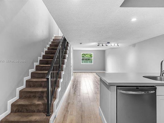 4th image of 4600 SW 67th Ave APT 264