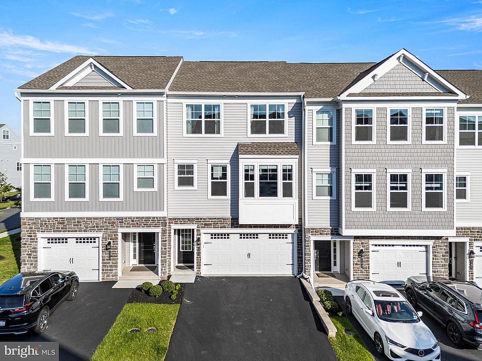 1st image of 161 Everleigh Dr