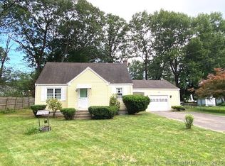 116 Alps Dr, East Hartford, CT 06108