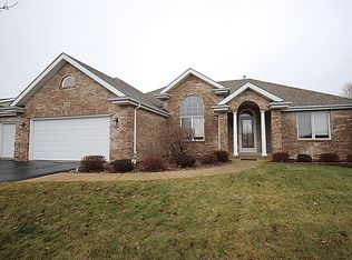 13091 Springhill Dr, Winnebago, IL 61088