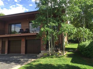 1340 Ridgewood Ln, Bountiful, UT 84010