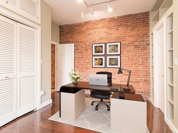 3rd image of 922 Beacon St APT 23C