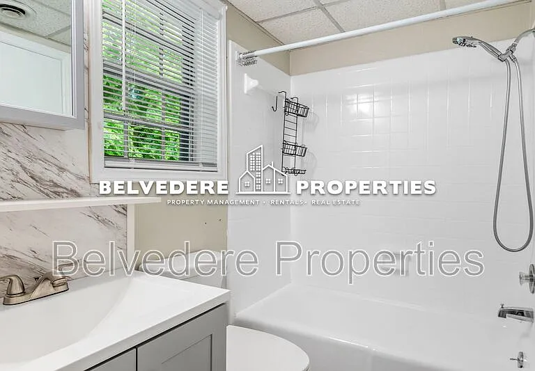 360 S Cherry St #B — Photo 18