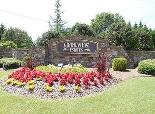 4823 Grandview Ct, Flowery Branch, GA 30542