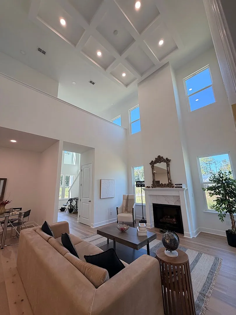 Oxford Gates Luxury Living In North East Tallahassee — Photo 1