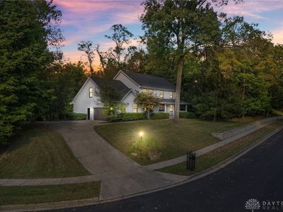 3870 Feather Heights Ct, Sugarcreek Township, OH, 45440