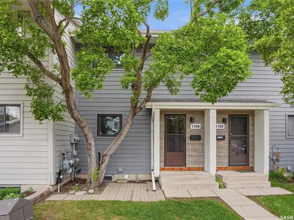 UNIT 1104-145 Sandy COURT, Saskatoon, SK S7K 6P7
